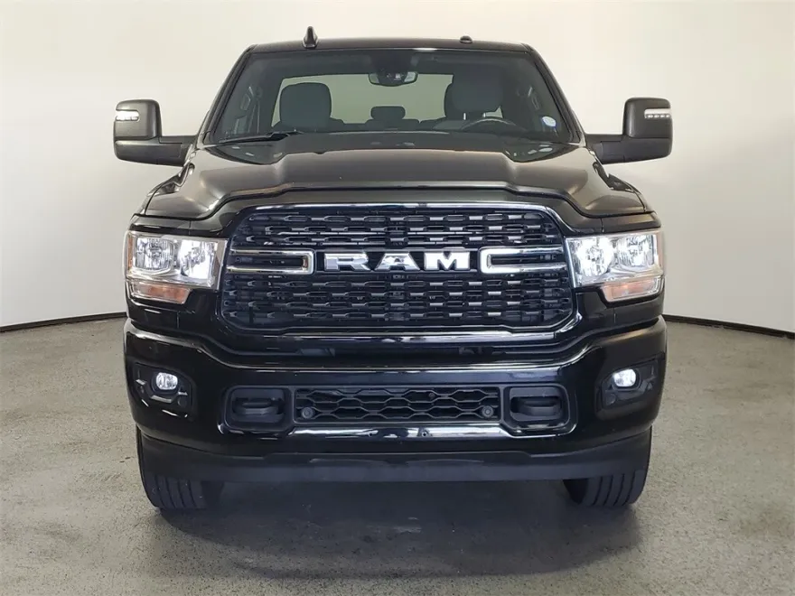 2024 Ram 2500 Big Horn photo 1