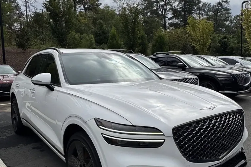2022 Genesis GV70 3.5T Sport Prestige photo 1