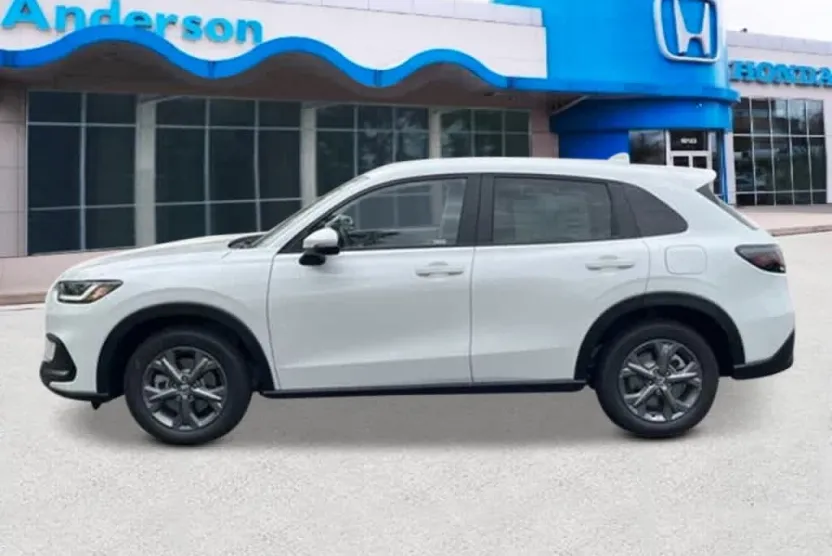 2026 Honda HR-V LX photo 1