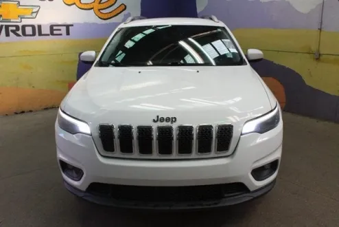 2019 Jeep Cherokee photo 3