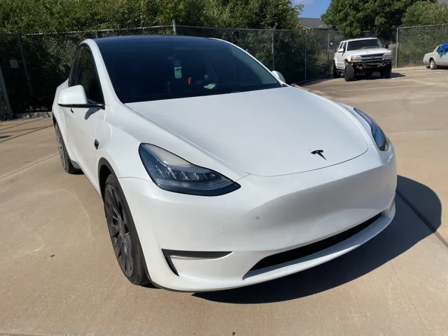 2020 Tesla Model Y Performance photo 1