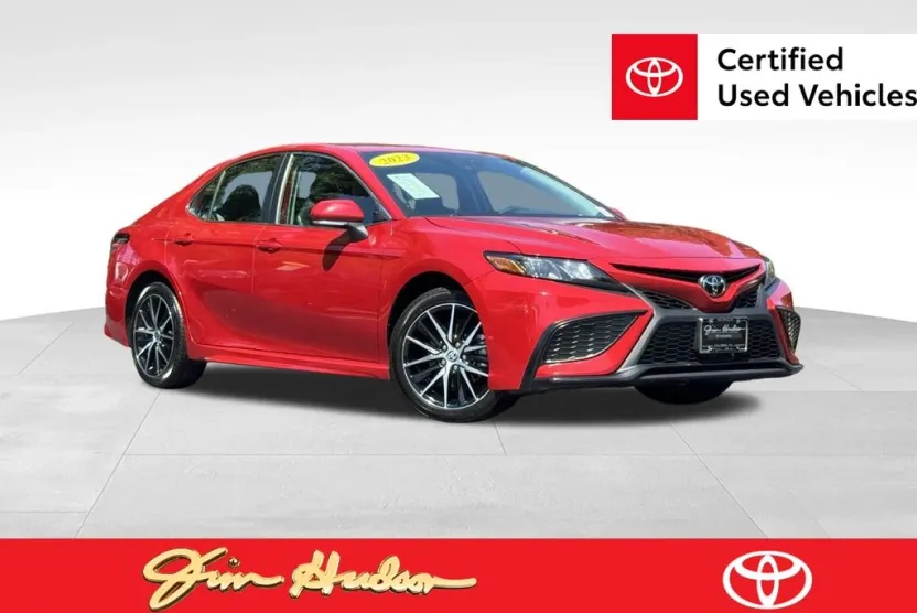2023 Toyota Camry SE photo 1