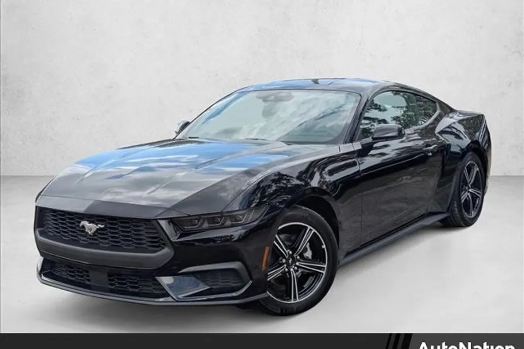 2025 Ford Mustang EcoBoost photo 1