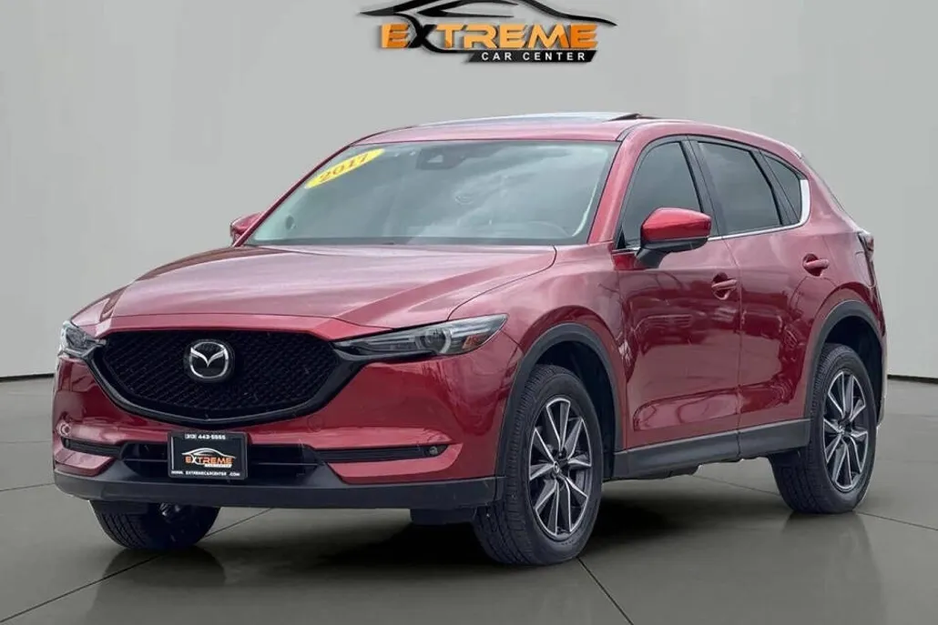 2017 Mazda CX-5 Grand Touring photo 1