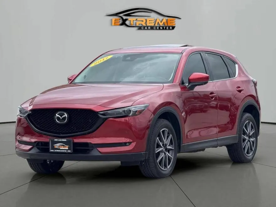2017 Mazda CX-5 Grand Touring photo 1