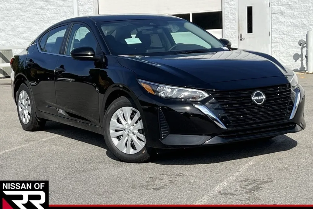 2025 Nissan Sentra S photo 1