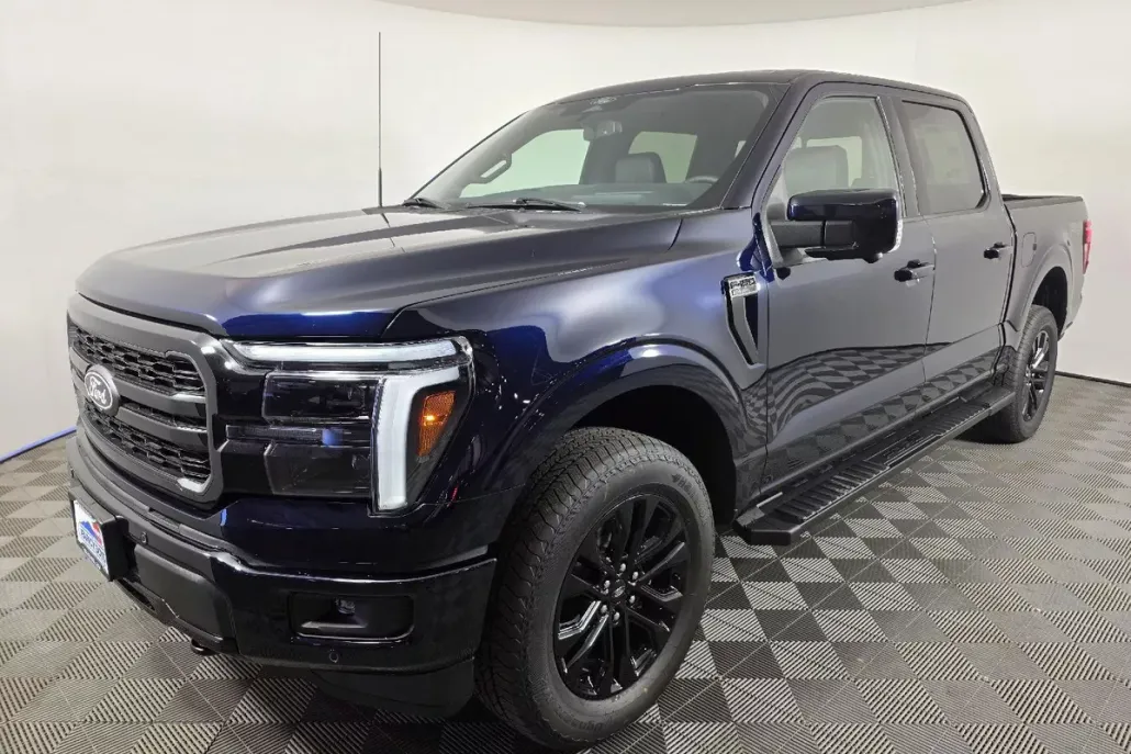 2025 Ford F-150 Lariat photo 1
