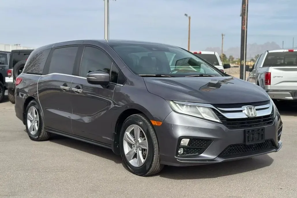 2020 Honda Odyssey EX-L photo 1