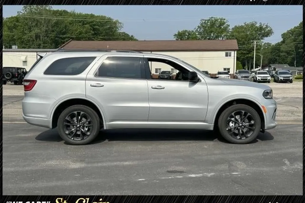 2025 Dodge Durango GT photo 1