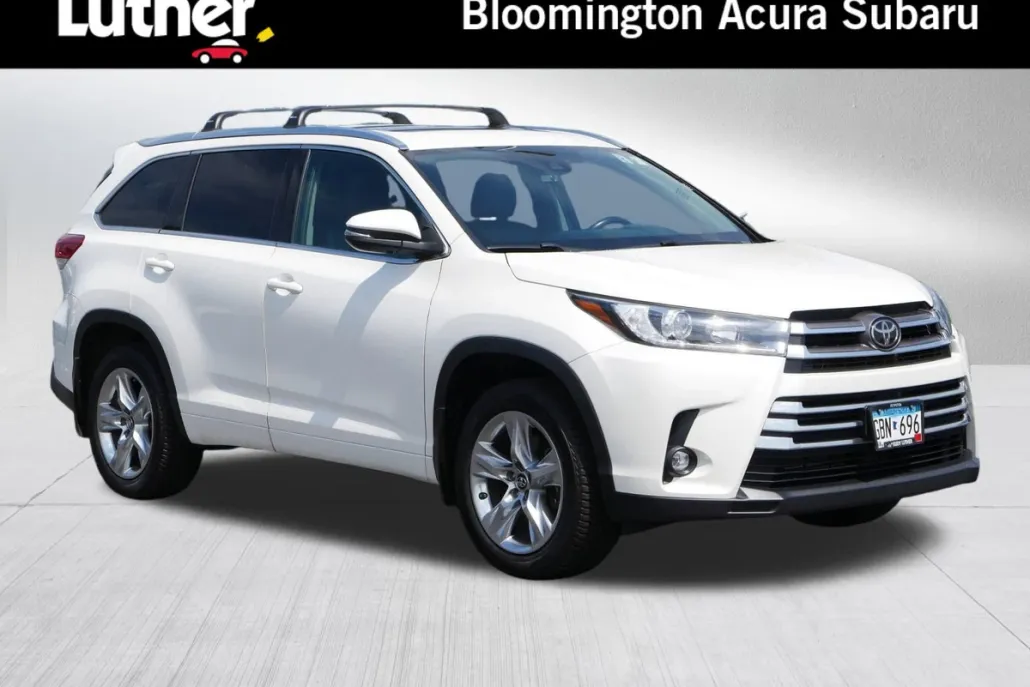 2019 Toyota Highlander Limited photo 1