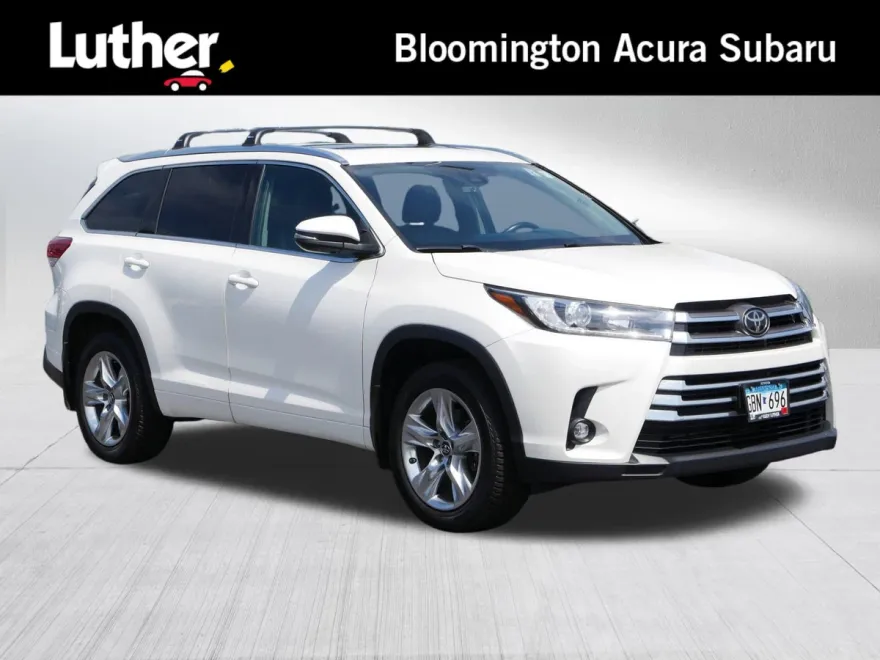 2019 Toyota Highlander Limited photo 1