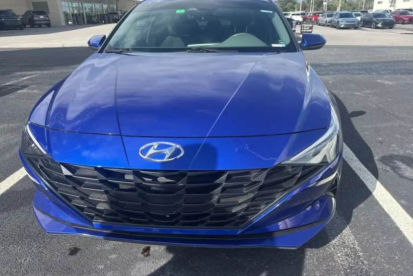 2023 Hyundai Elantra Hybrid Blue photo 1