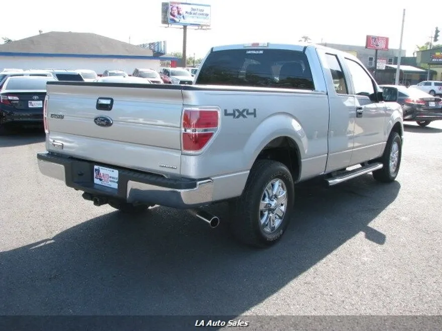 2014 Ford F-150 XLT photo 2