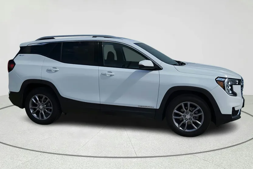 2023 Gmc Terrain SLT photo 1