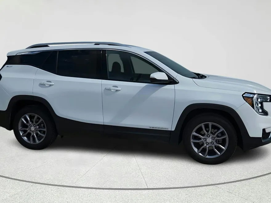 2023 Gmc Terrain SLT photo 1