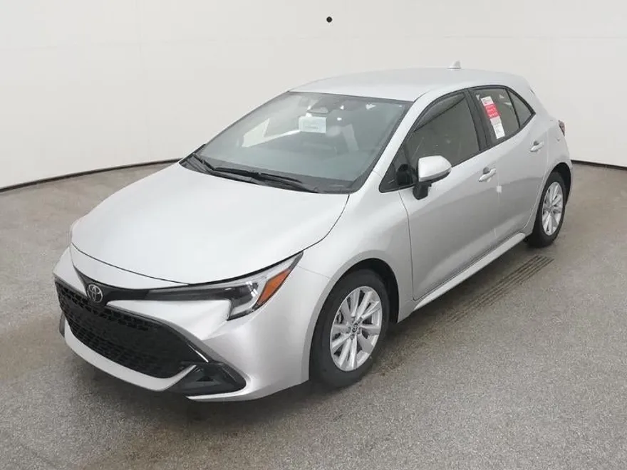 2025 Toyota Corolla SE photo 1