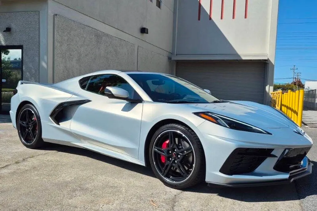 2021 Chevrolet Corvette Stingray 2LT Z51 photo 1