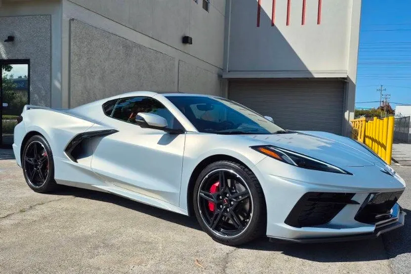 2021 Chevrolet Corvette Stingray 2LT Z51 photo 1