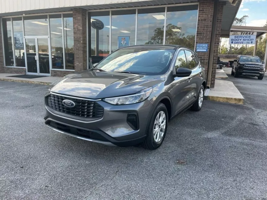 2025 Ford Escape Active photo 1