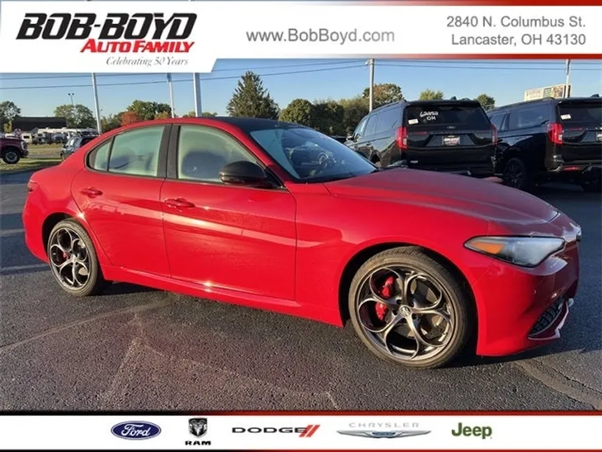 2021 Alfa Romeo Giulia Ti Sport photo 1