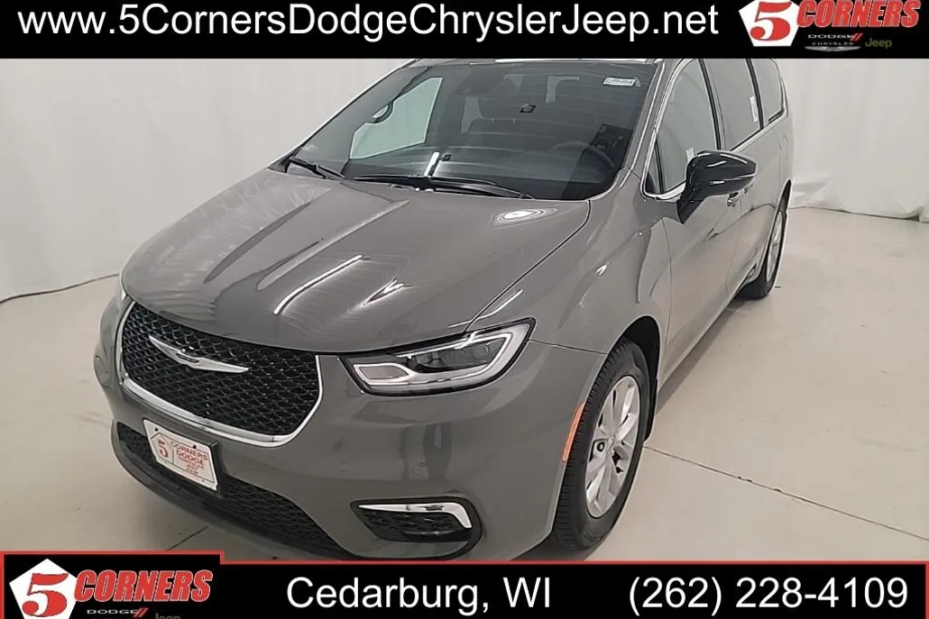 2025 Chrysler Pacifica photo 1