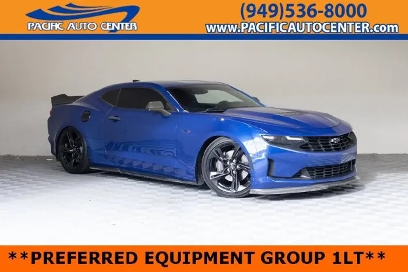 2021 Chevrolet Camaro LT1 photo 1