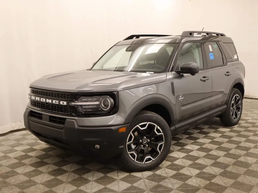 2025 Ford Bronco Sport Outer Banks photo 1