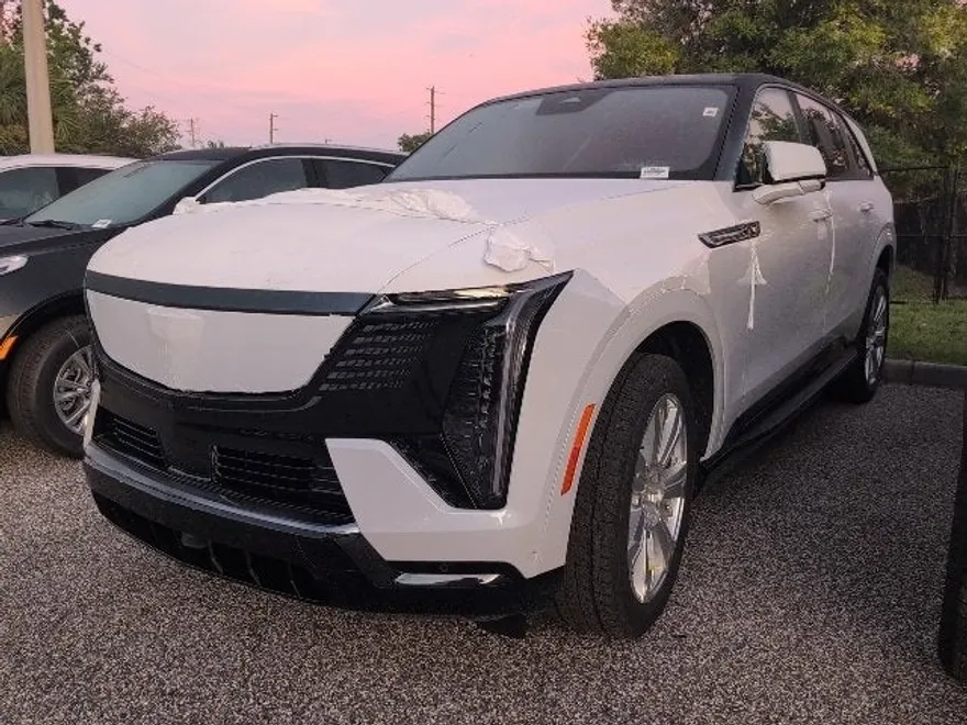 2026 Cadillac Escalade IQ Sport photo 1
