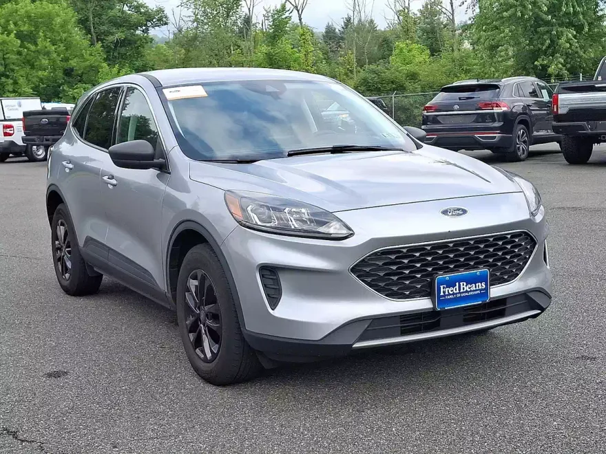 2022 Ford Escape SE photo 1