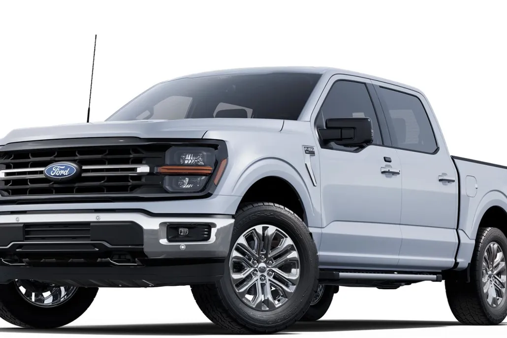 2025 Ford F-150 XLT photo 1