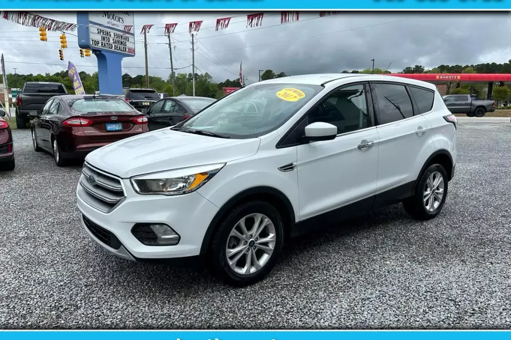2017 Ford Escape SE photo 1