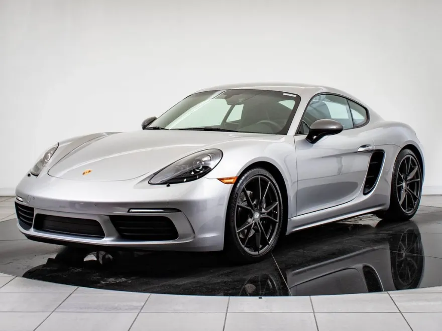 2023 Porsche Cayman T photo 1