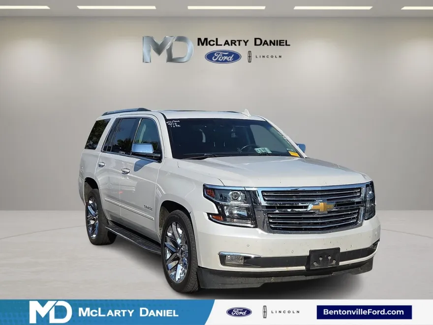 2018 Chevrolet Tahoe Premier photo 1