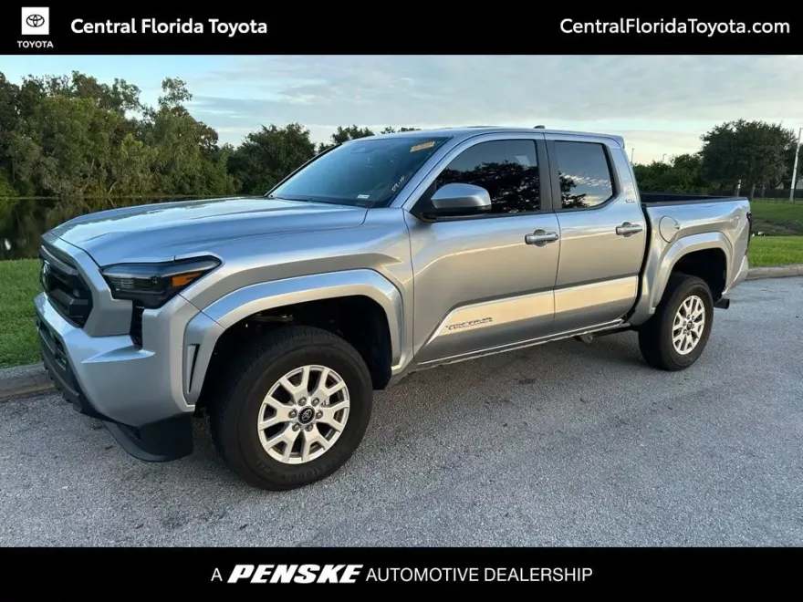 2024 Toyota Tacoma SR5 photo 1