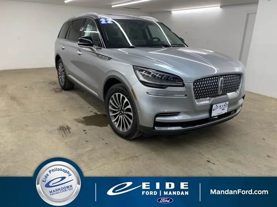 2022 Lincoln Aviator Reserve photo 1