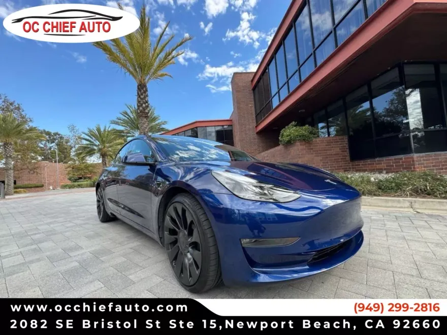 2023 Tesla Model 3 Performance photo 1