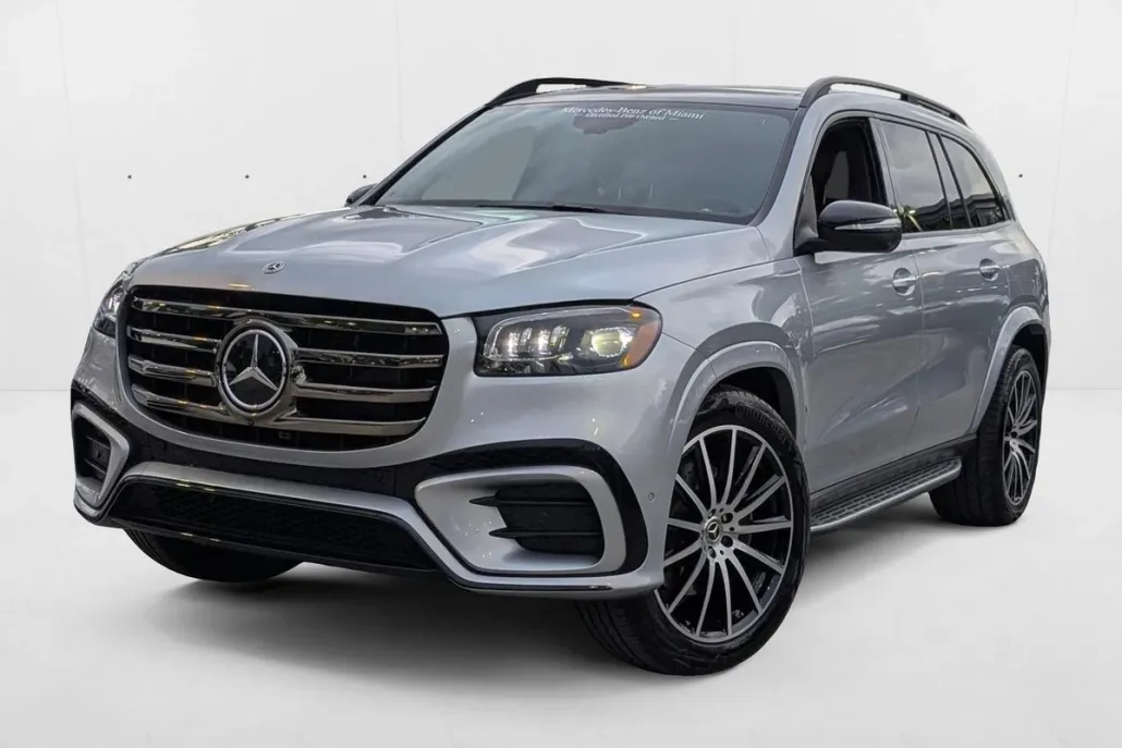 2025 Mercedes Benz GLS 450 4MATIC photo 1