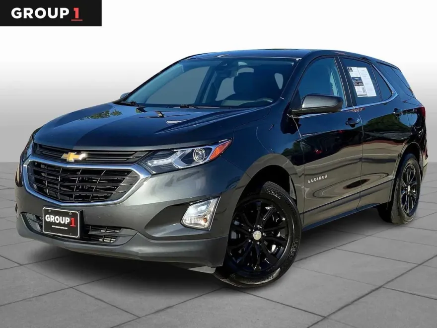 2021 Chevrolet Equinox LT photo 1