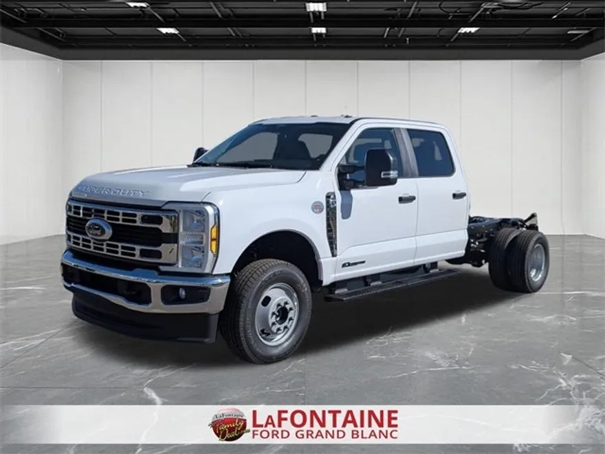 2026 Ford F-350 photo 1