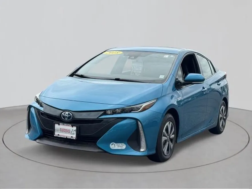 2018 Toyota Prius Prime Plus photo 1