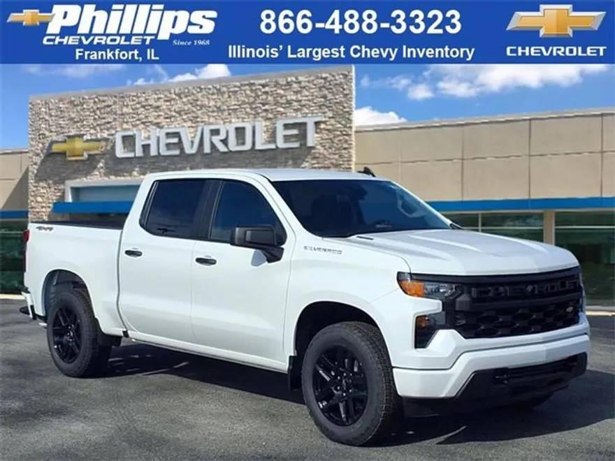 2025 Chevrolet Silverado 1500 Custom photo 1