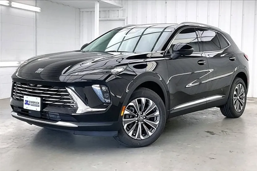 2025 Buick Envision Preferred photo 1