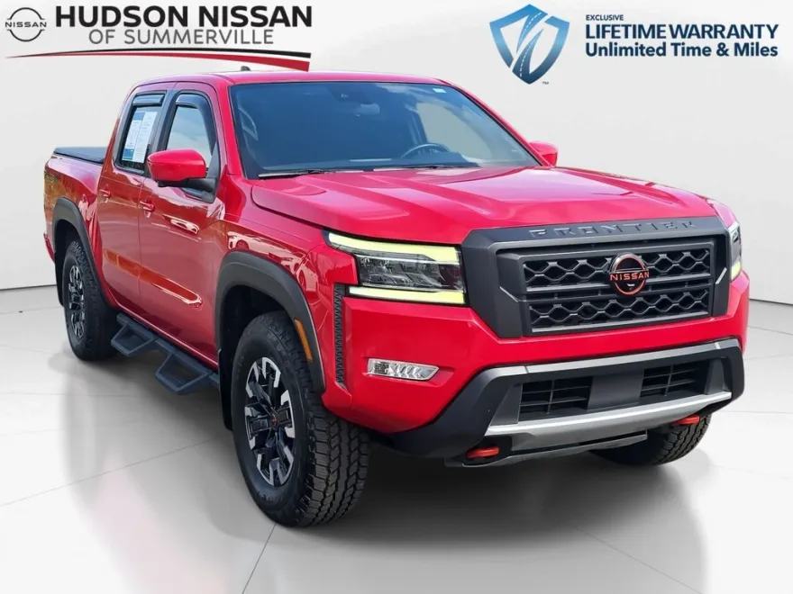 2022 Nissan Frontier Crew Cab PRO-4X photo 1