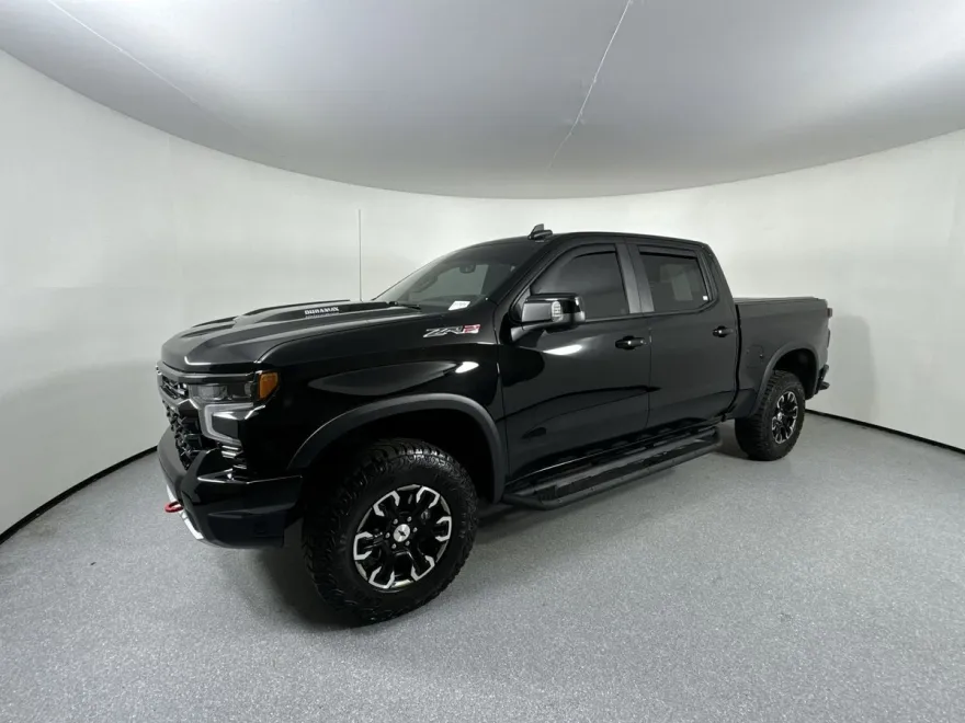 2024 Chevrolet Silverado 1500 ZR2 photo 1