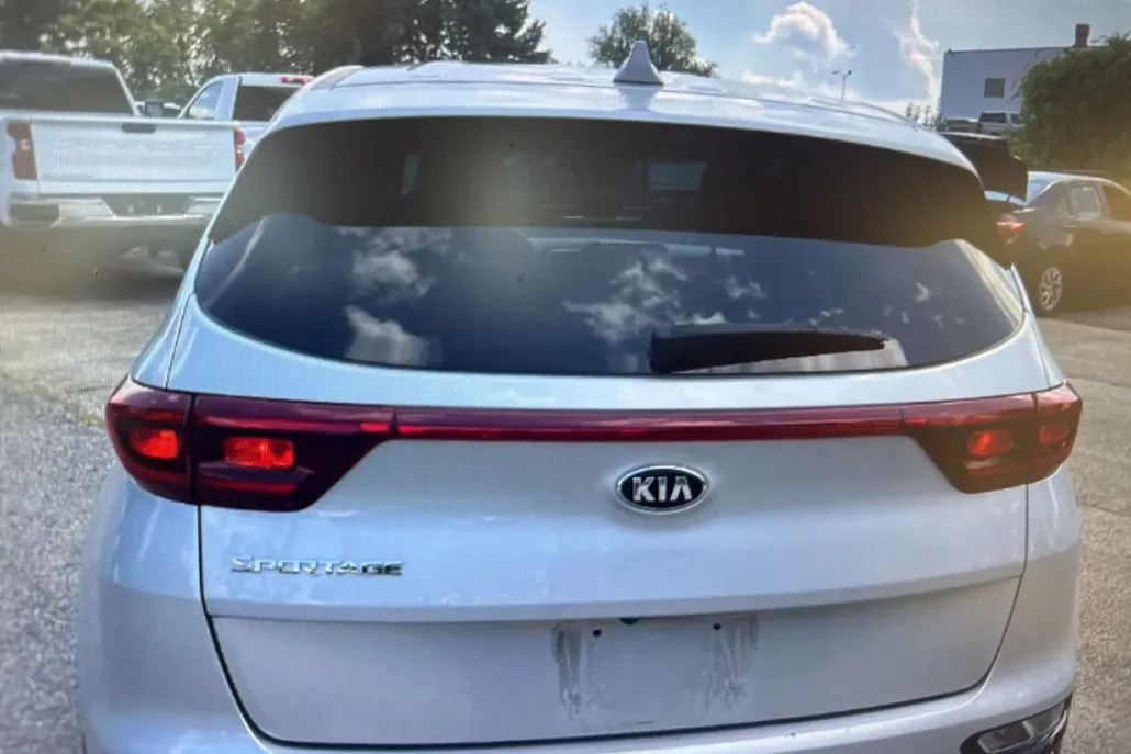 2020 Kia Sportage LX photo 1