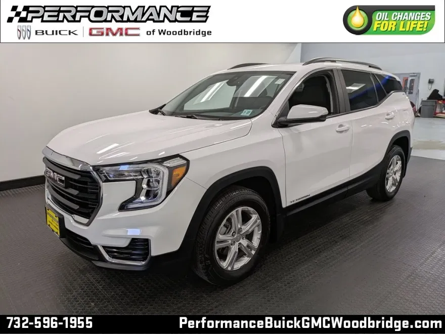 2022 Gmc Terrain SLE photo 1