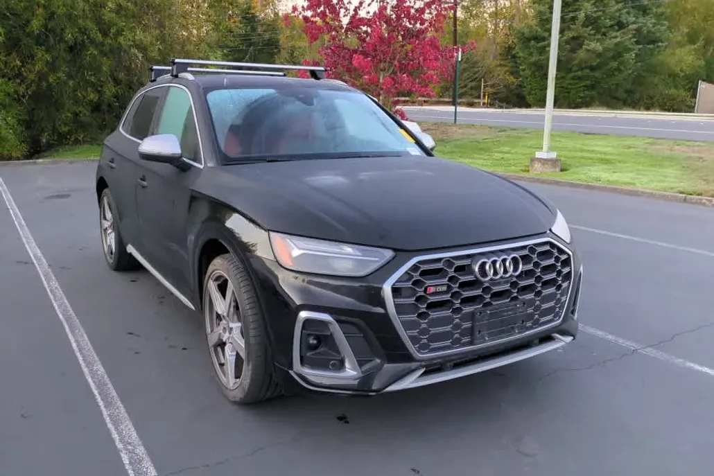 2023 Audi SQ5 Premium Plus photo 1