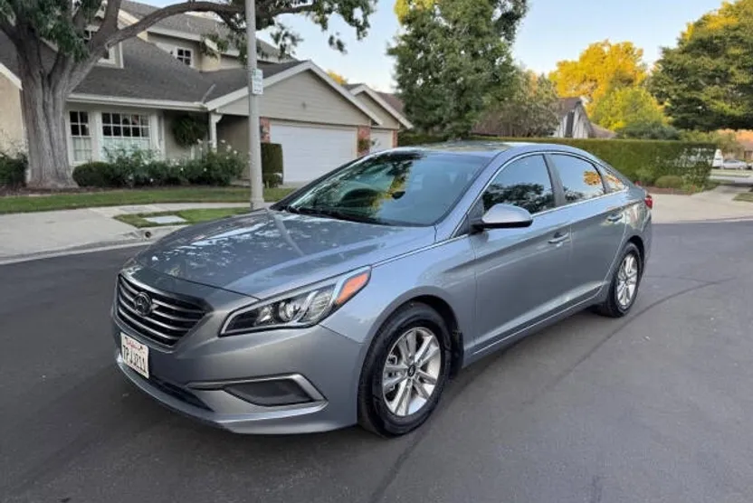 2016 Hyundai Sonata SE Eco photo 1