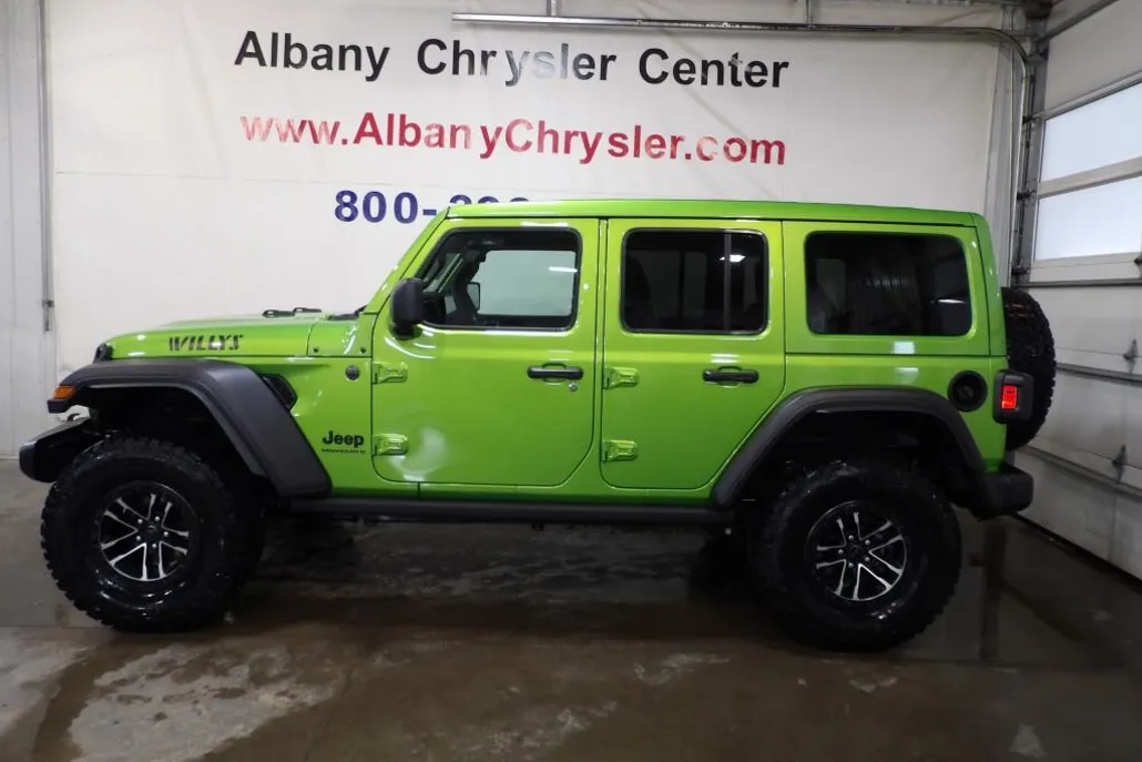 2025 Jeep Wrangler Willys photo 1
