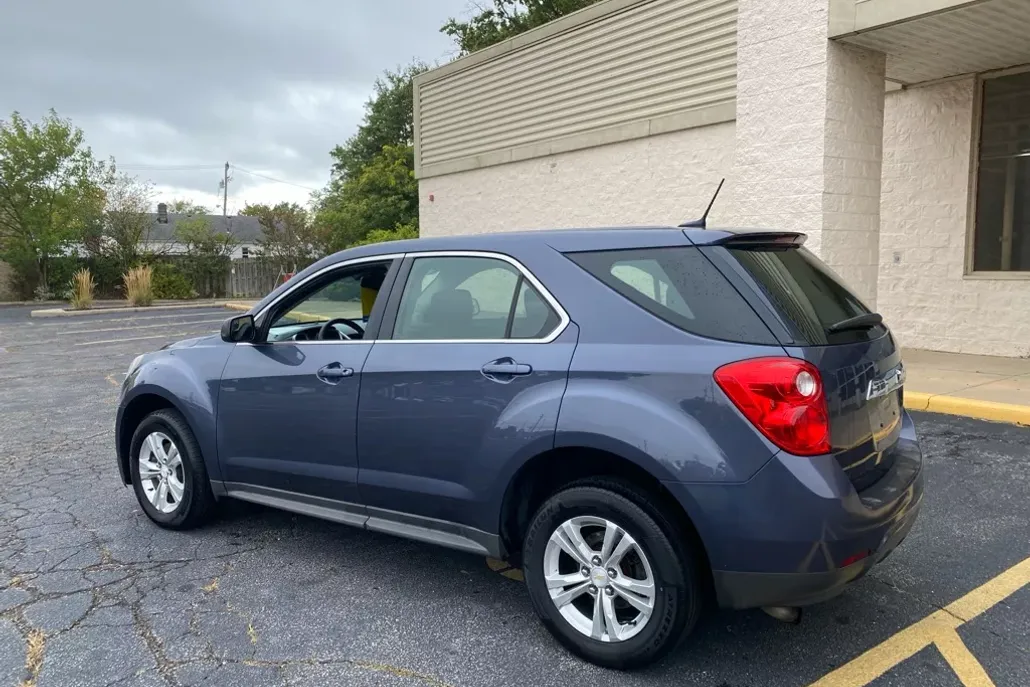 2014 Chevrolet Equinox LS photo 1